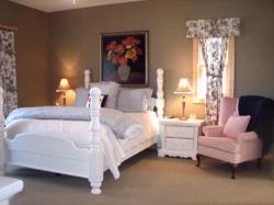Elegant Mountain Living!